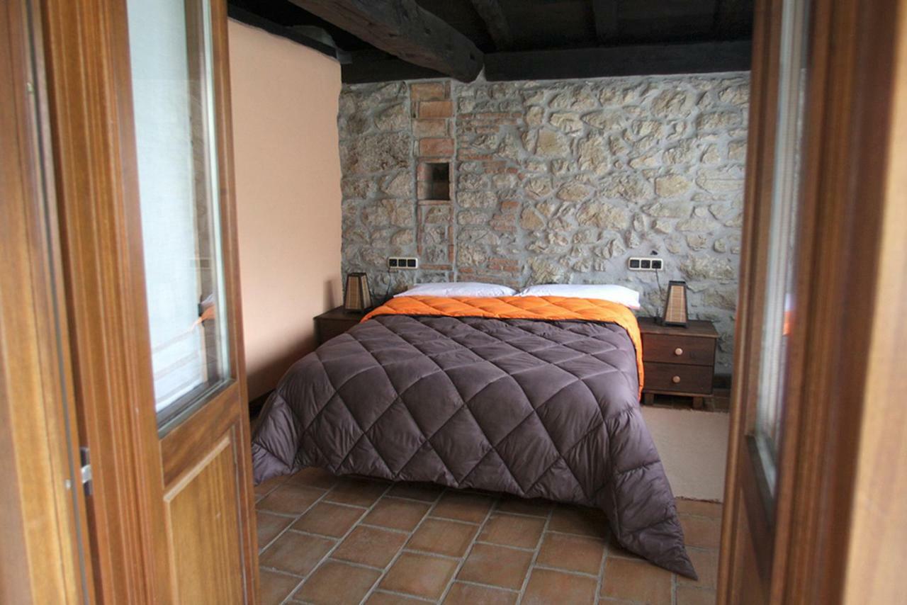 Hotel Rural Llerau Ponga Екстер'єр фото