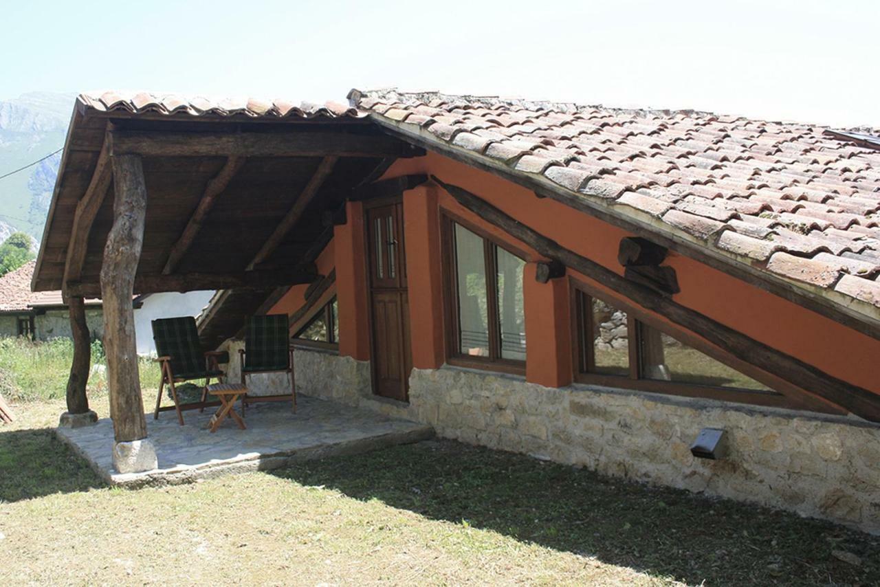 Hotel Rural Llerau Ponga Екстер'єр фото