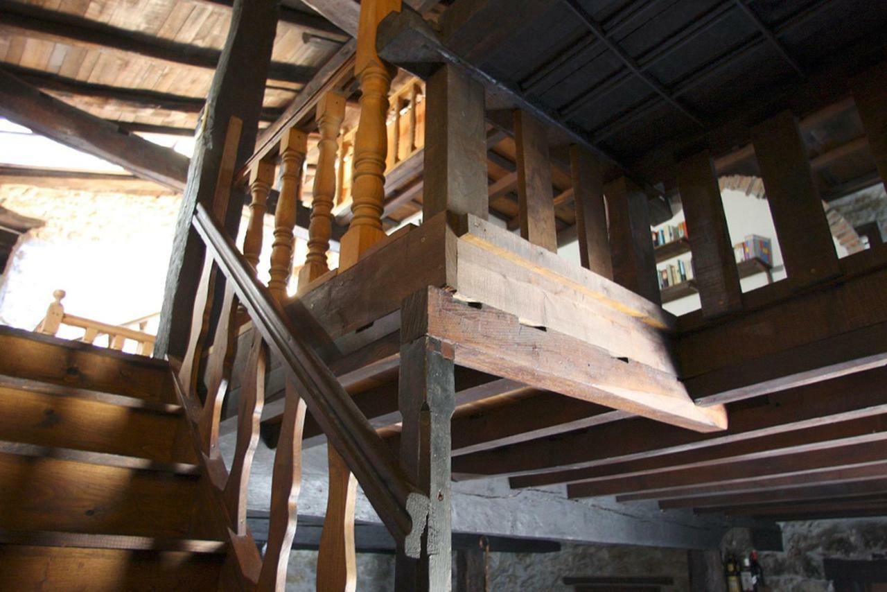 Hotel Rural Llerau Ponga Екстер'єр фото