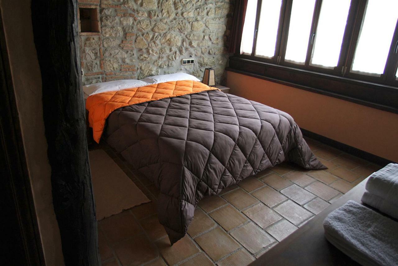 Hotel Rural Llerau Ponga Екстер'єр фото