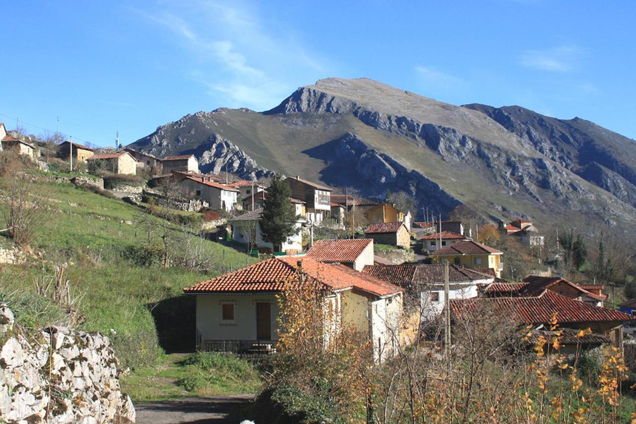Hotel Rural Llerau Ponga Екстер'єр фото